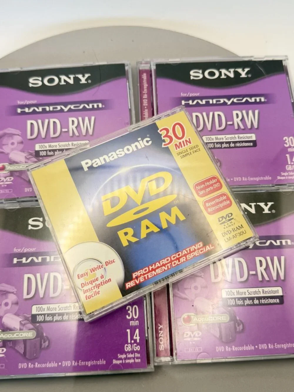 Panasonic Palmcorder MultiCam VDR-D105 DVD Camcorder Charger Discs Manual Works